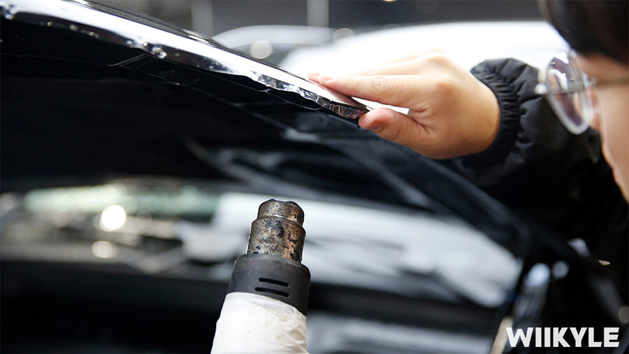 奔驰GLE450装贴WIIKYLE隐形车衣流程展示（9）