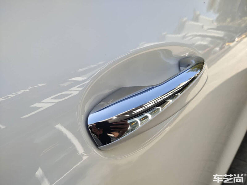 奔驰GLA200施工ROLIPS隐形车衣效果展示（图三）