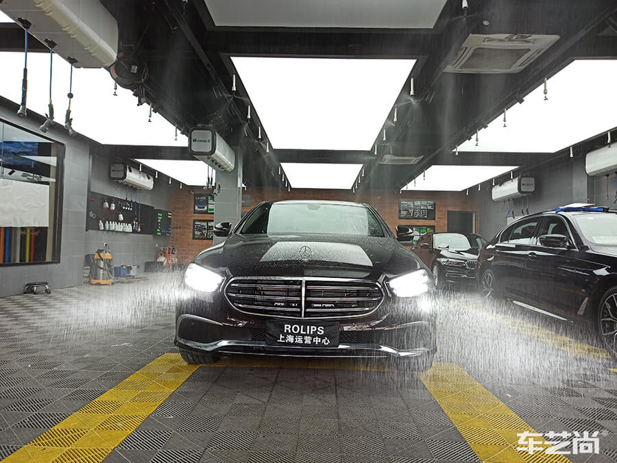 车艺尚精准裁膜技术，预留无痕包边处理（1）