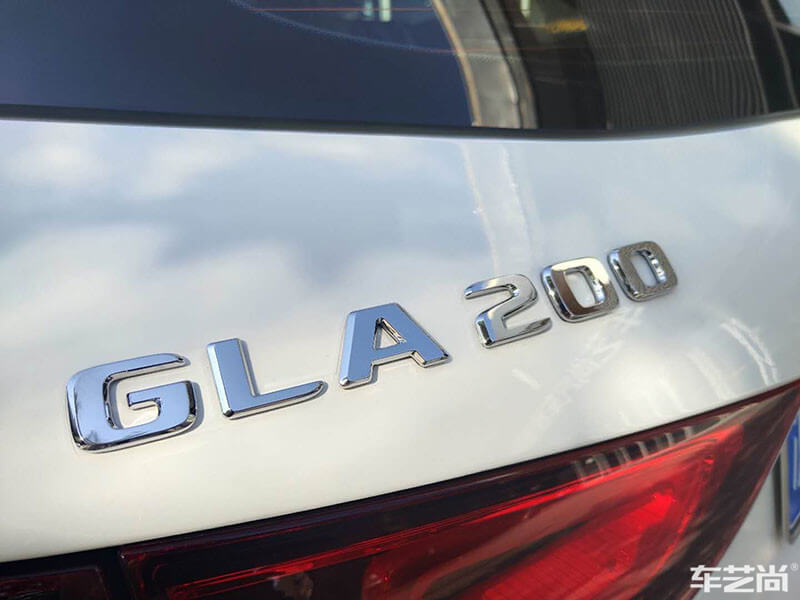 奔驰GLA200施工ROLIPS隐形车衣效果展示（图二）