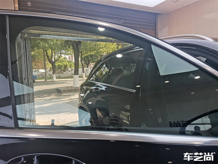 车艺尚威固授权专营店施工威固隔热膜（5）