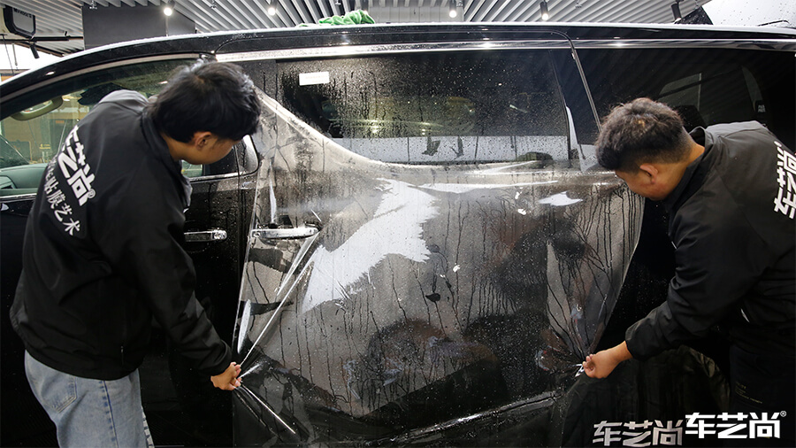 丰田埃尔法选择车艺尚，施工隐形车衣案例分享（10）