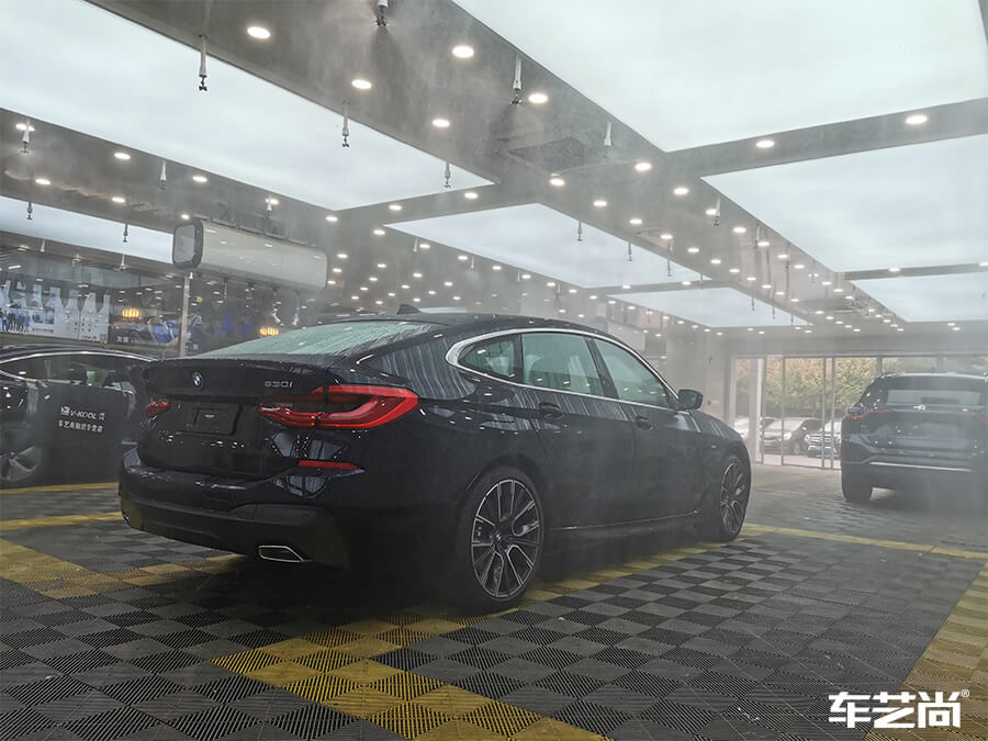 宝马6GT装贴威固隐形车衣，施工流程展示（2）