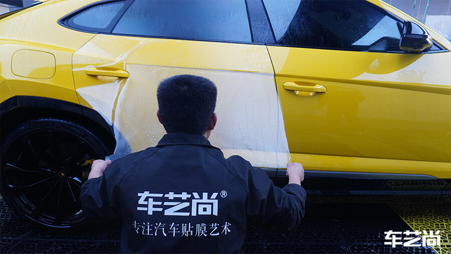 斗牛般的个性，兰博基尼施工隐形车衣案例展示（5）