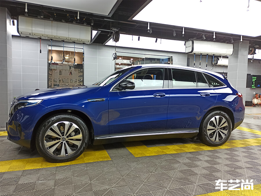 奔驰选择艺卡贴膜施工罗利普斯漆面保护膜（16）