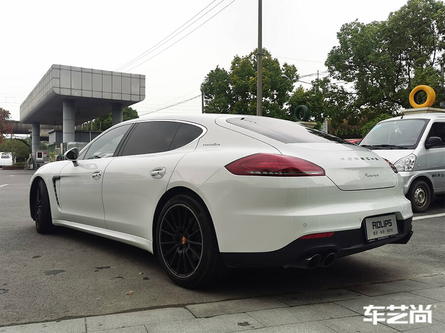 保时捷帕拉梅拉施工罗利普斯车衣，室外效果图展示（6）