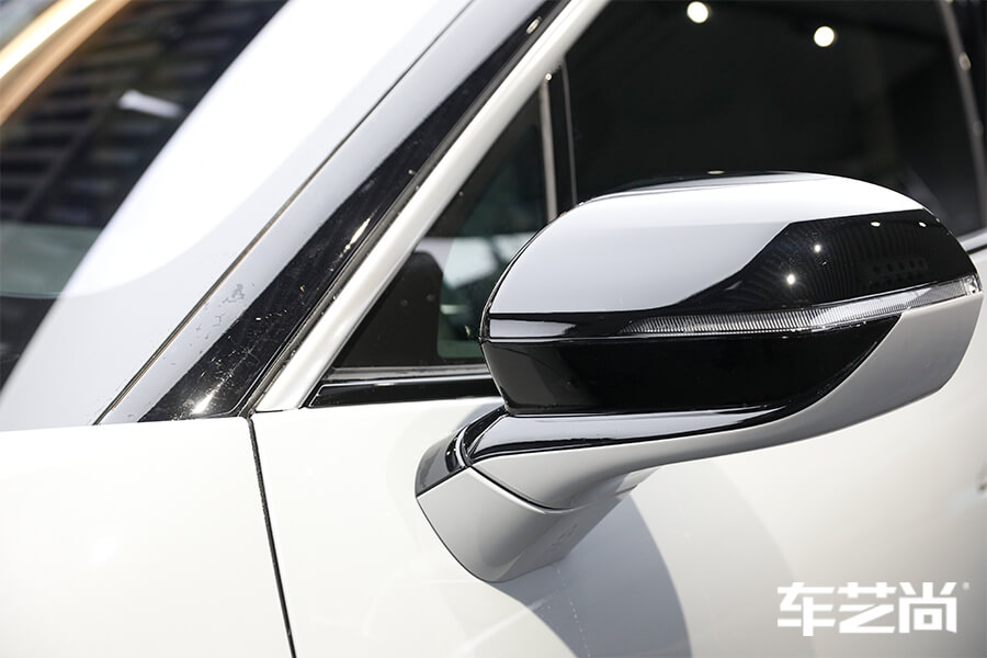 国产纯电动新星蔚来ES6，体验不一样的加速尖叫声（11）