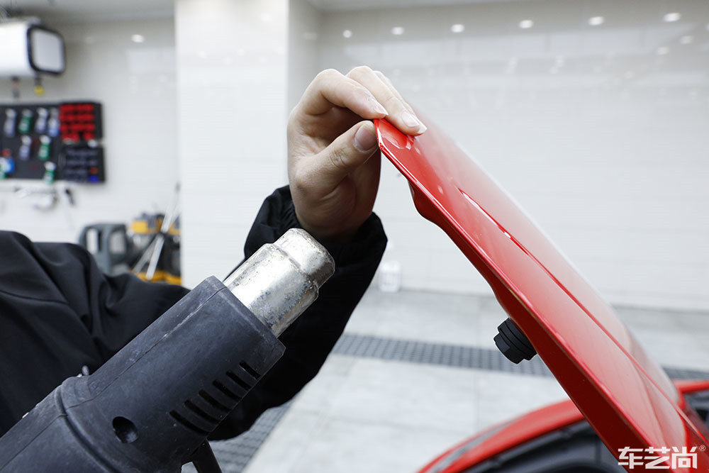 兰博基尼Gallardo施工威固漆面保护膜过程展示（图五）