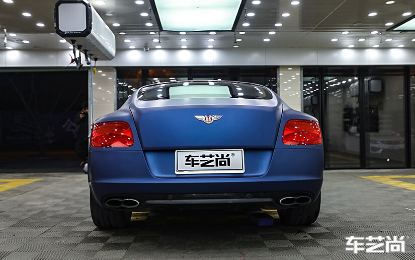 宾利欧陆施工改色膜流程展示（13）