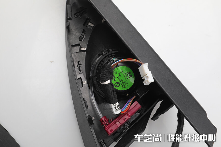 宝马X5改装升级宝马发光盖板，效果展示（15）