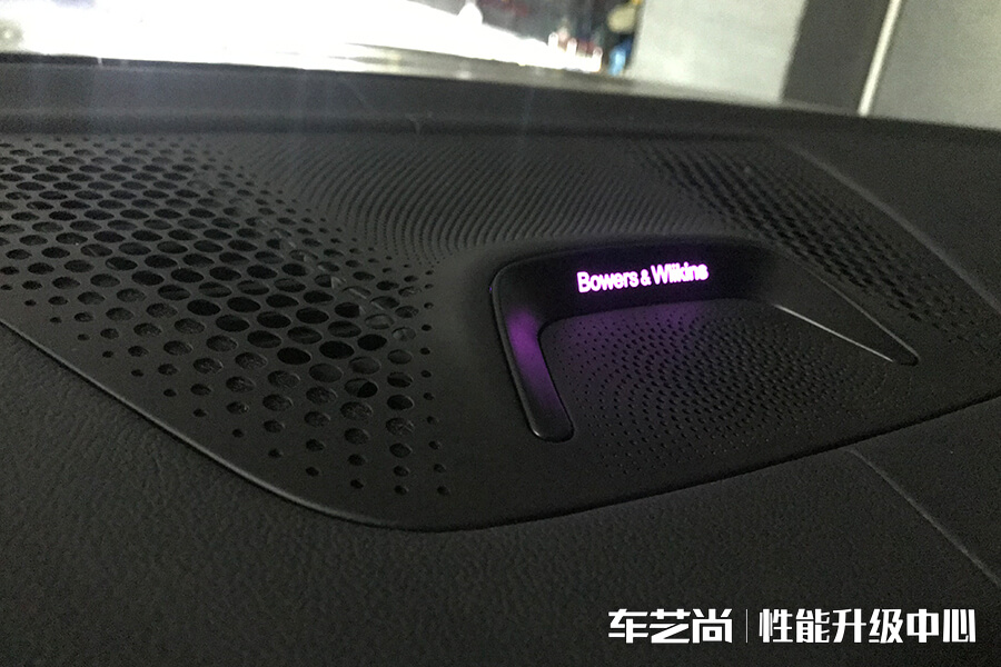 宝马X5改装升级宝马发光盖板，效果展示（23）
