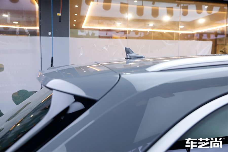 采用双涡轮增压，奥迪RS4享受当下时光（13）