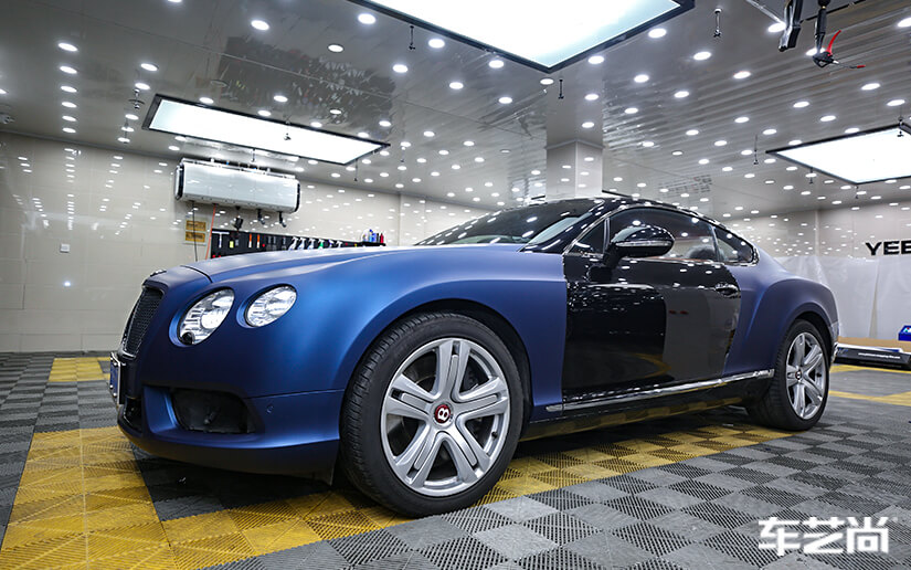 宾利欧陆施工改色膜流程展示（10）