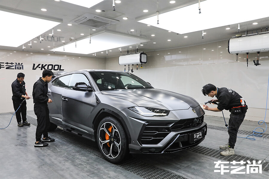 兰博基尼URUS装贴威固隐形车衣流程（4）