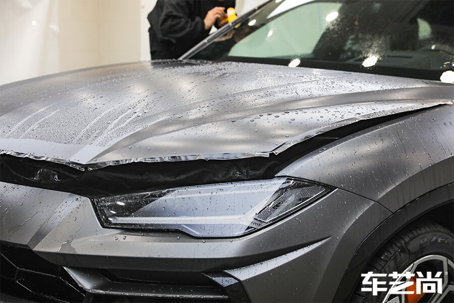 兰博基尼URUS装贴威固隐形车衣流程（9）