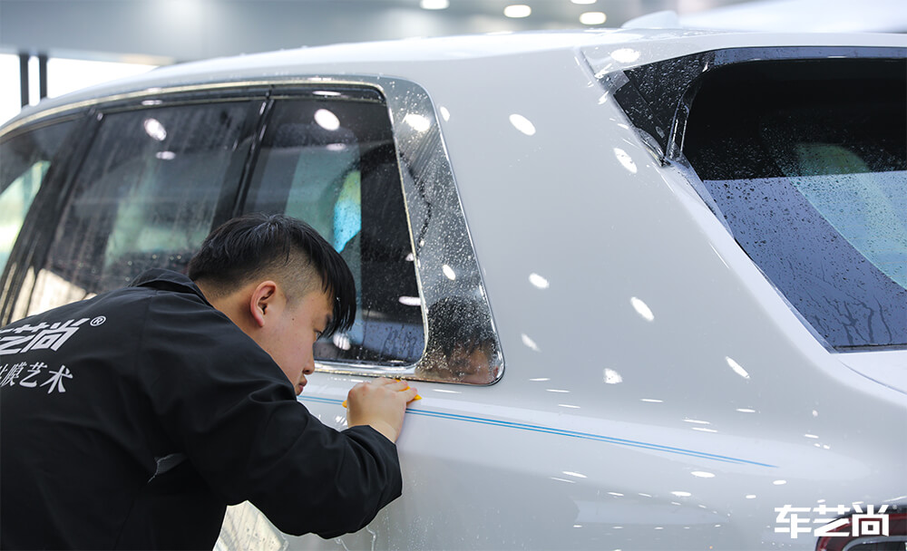 劳斯莱斯库里南施工隐形车衣和玻璃膜 案例分享（2）