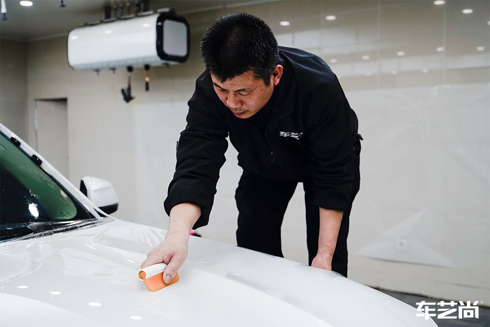 宝马iX3装贴威固隐形车衣全车装贴，流程展示（7）