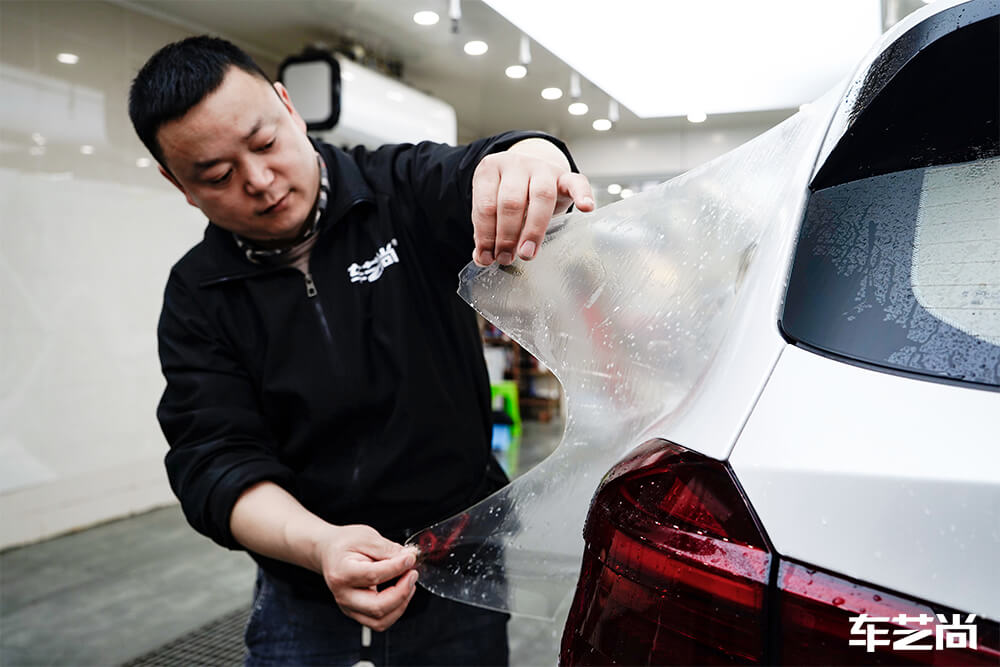 宝马iX3装贴威固隐形车衣全车装贴，流程展示（6）