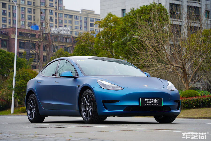特斯拉Model 3改哑光碧蓝色后效果怎么样？（图六）