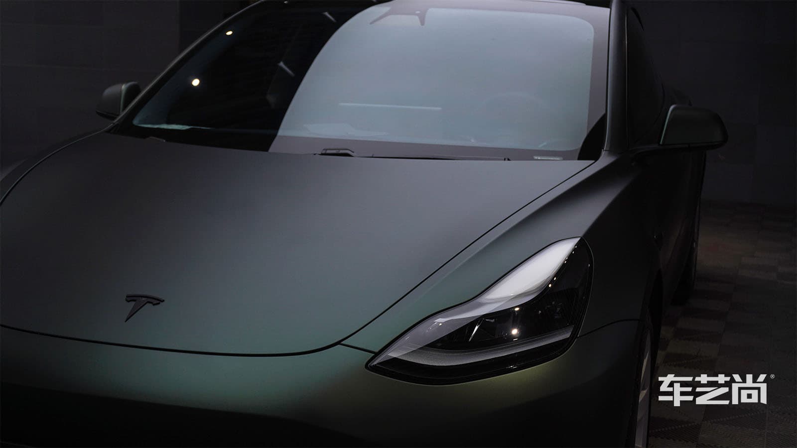 特斯拉贴什么颜色的改色膜好看？（7）