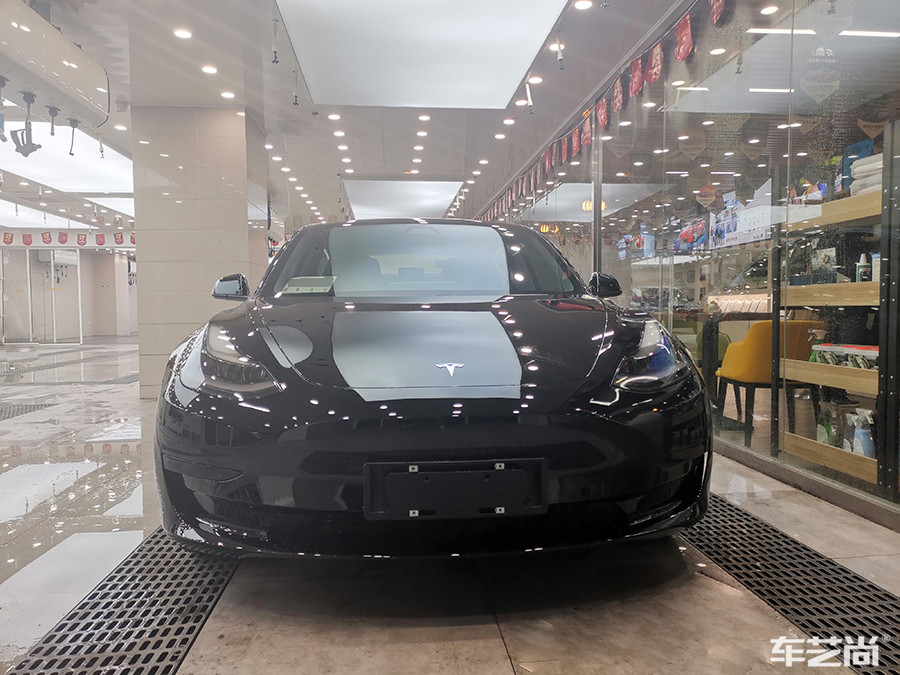 特斯拉Model 3施工威固隔热膜效果展示（图四）