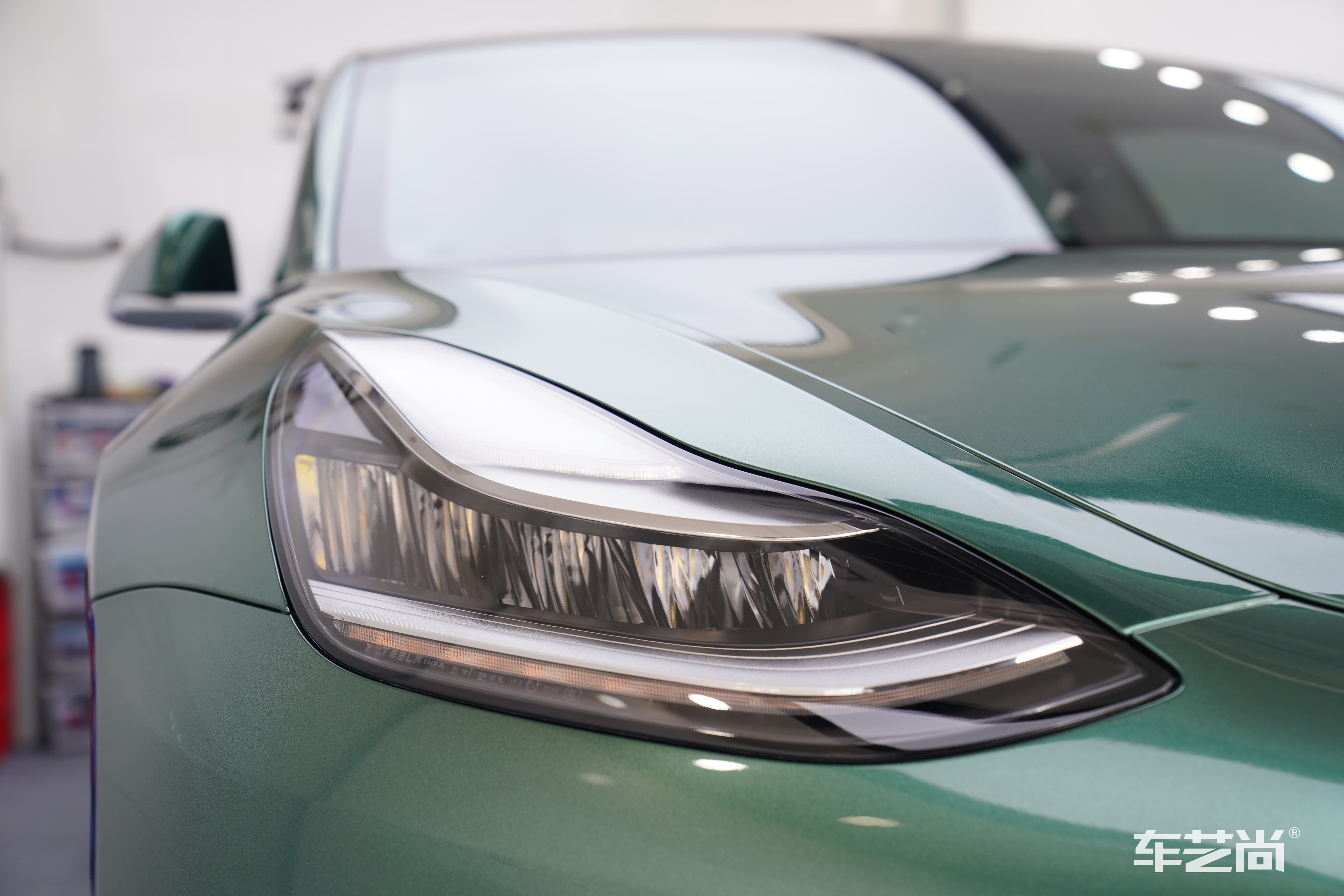 特斯拉Model 3 贴改色膜好看吗？