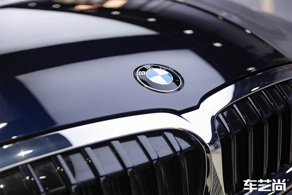 宝马3系装贴威固隐形车衣，施工流程展示（6）