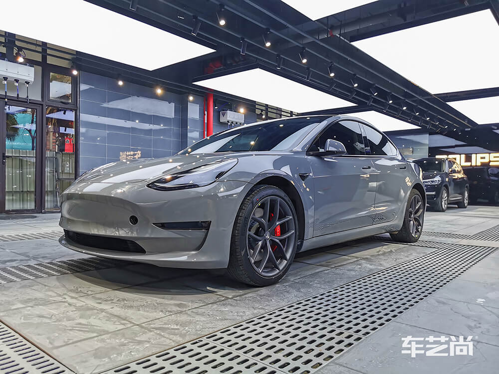 特斯拉Model 3装贴火山灰色改色膜效果展示（图五）