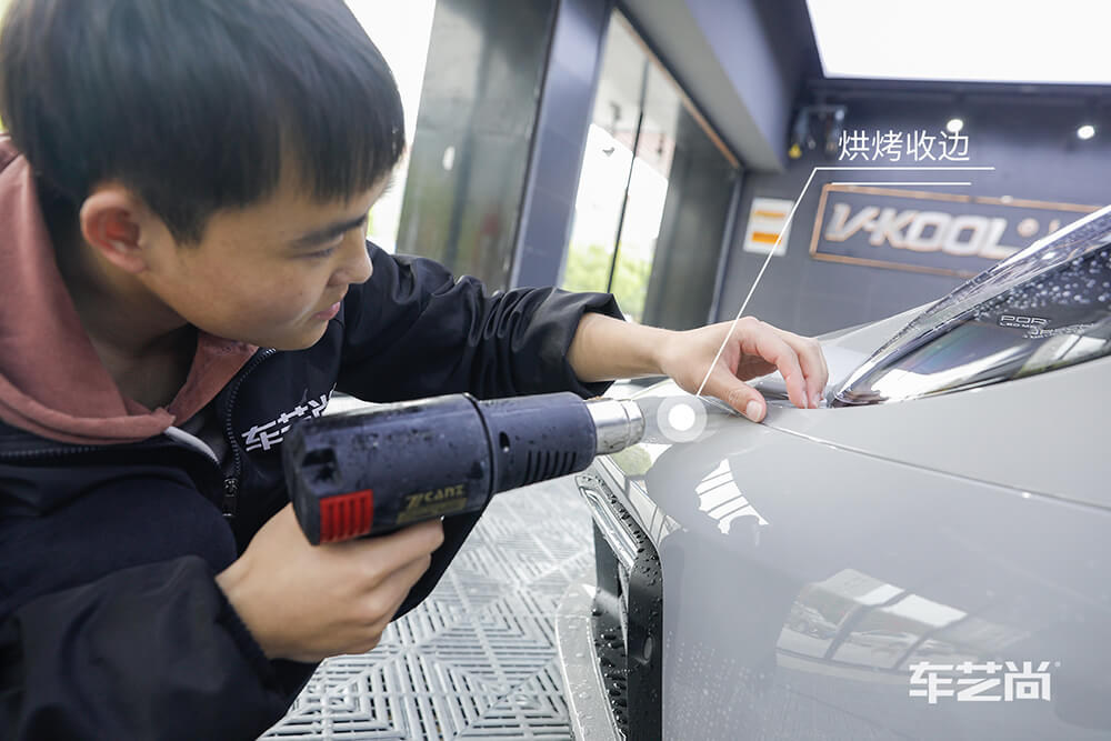 保时捷911施工威固漆面保护膜过程展示（图六）