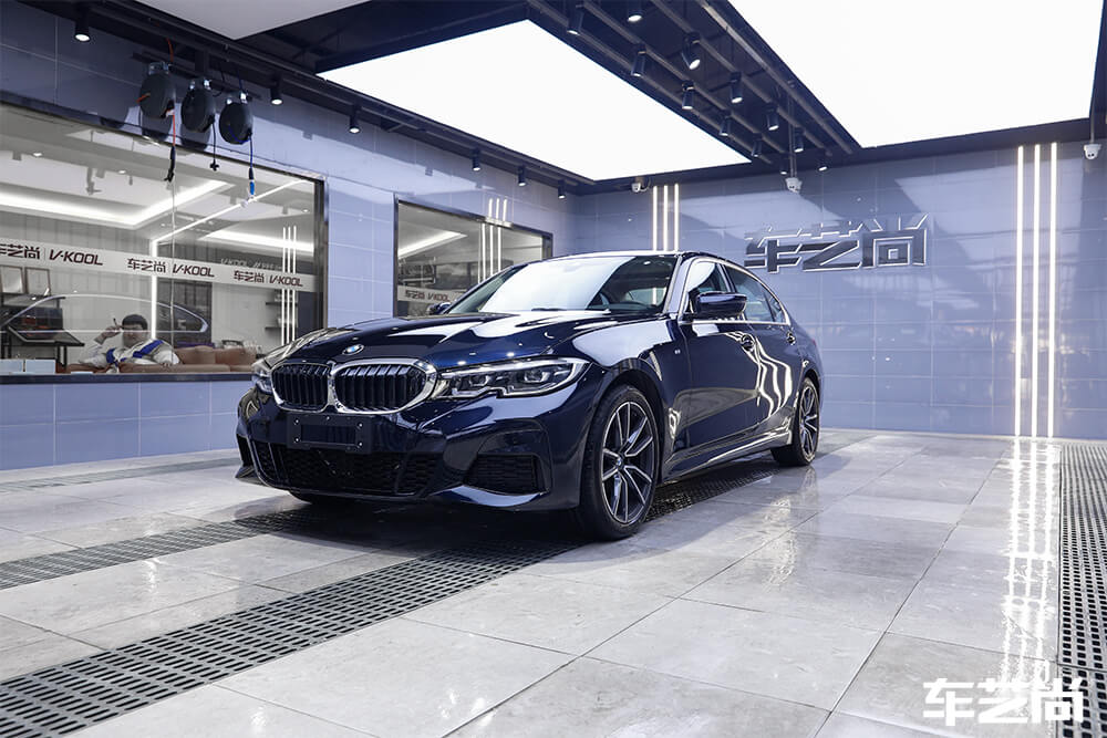 宝马3系装贴威固隐形车衣，施工流程展示（11）