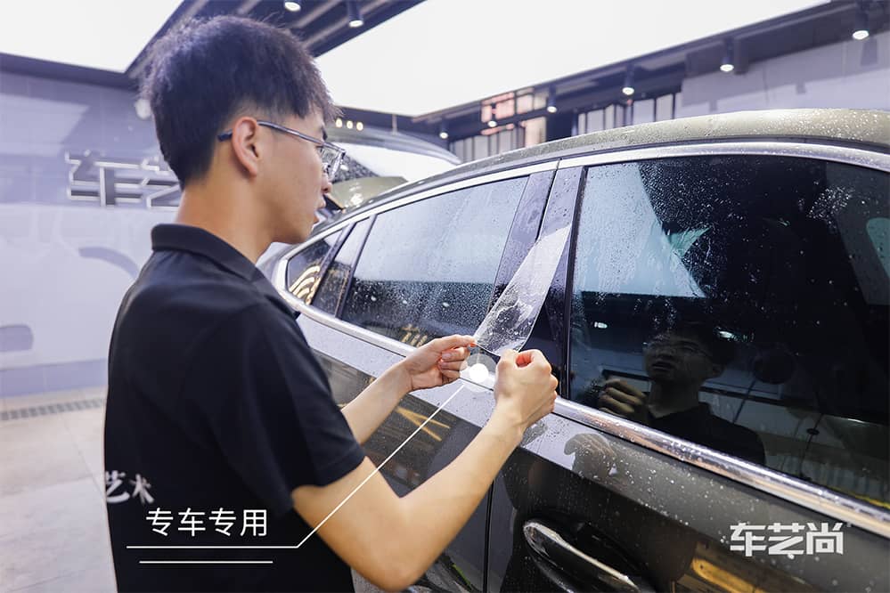 宝马X6施工威固漆面保护膜过程及效果展示（图八）