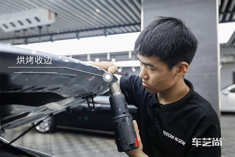 奔驰EQC 时空银 施工威固漆面保护膜过程及效果展示（图十六）