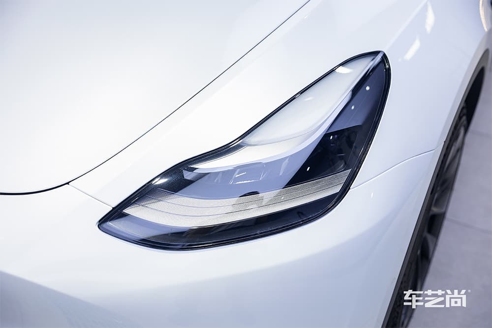 特斯拉ModelY白色施工威固漆面保护膜过程及效果展示（图二六）