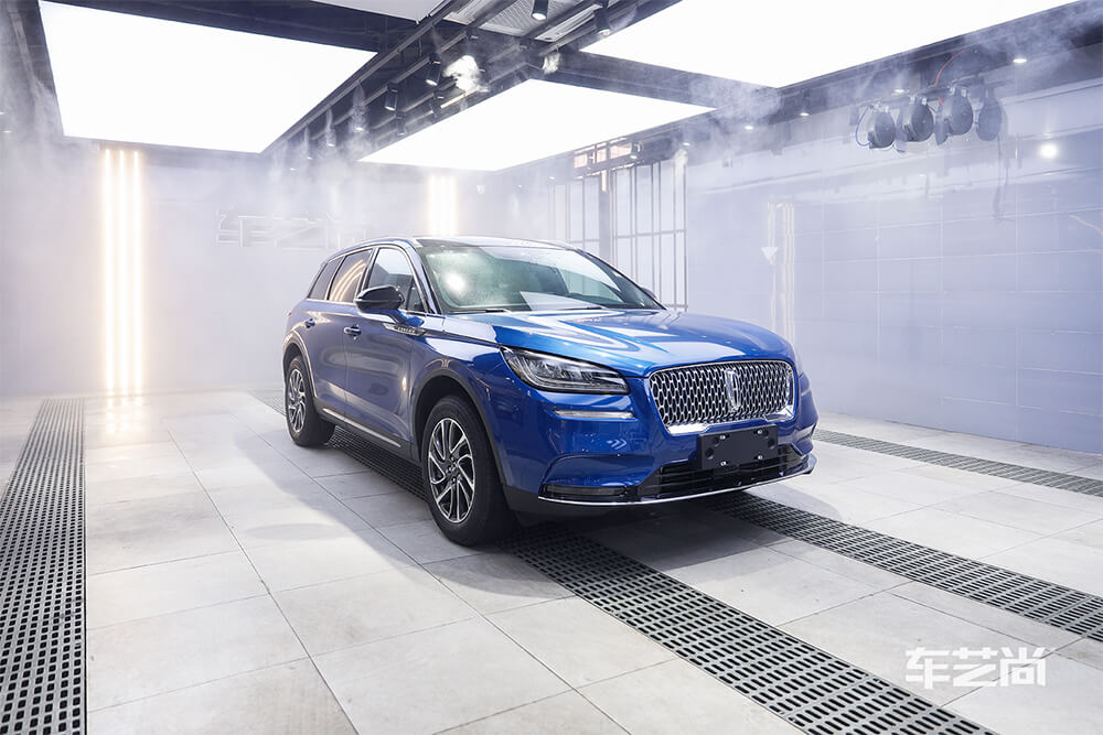 林肯冒险家施工威固漆面保护膜施工过程（三）