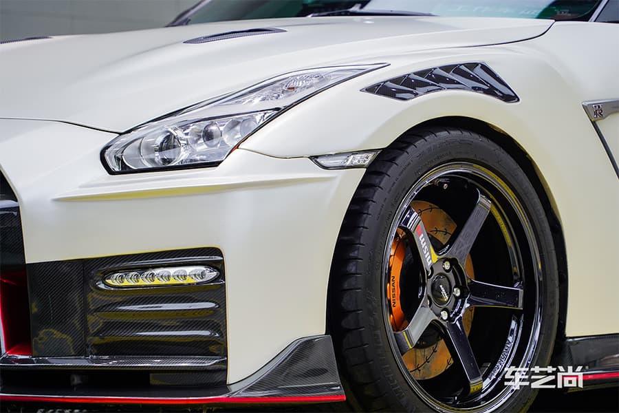 GTR 白色施工威固漆面保护膜过程及效果展示（图十四）