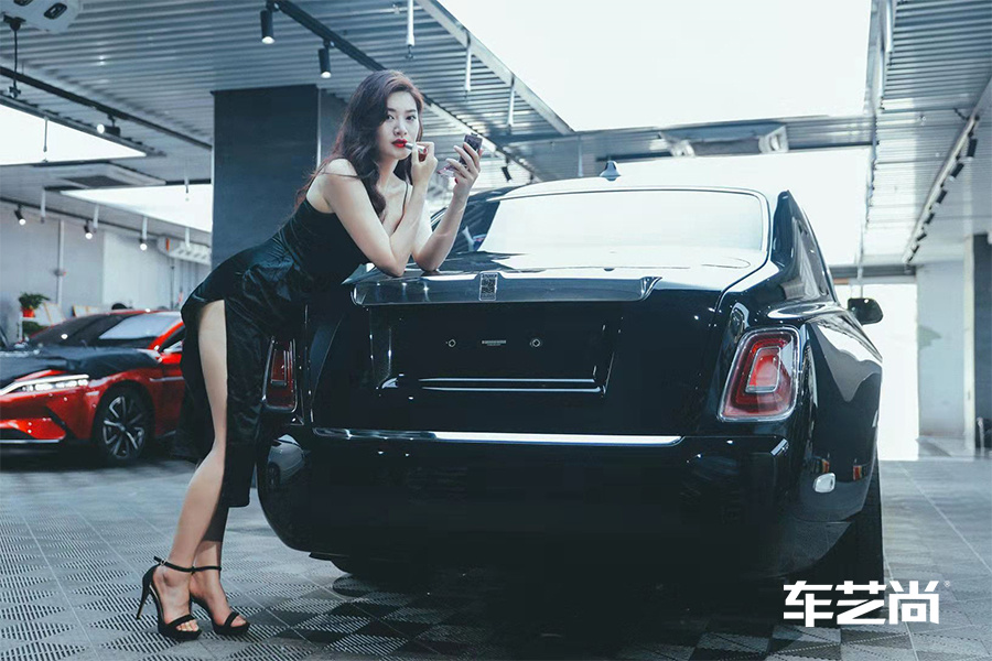 劳斯莱斯幻影施工威固漆面保护膜过程及效果展示（图二十）