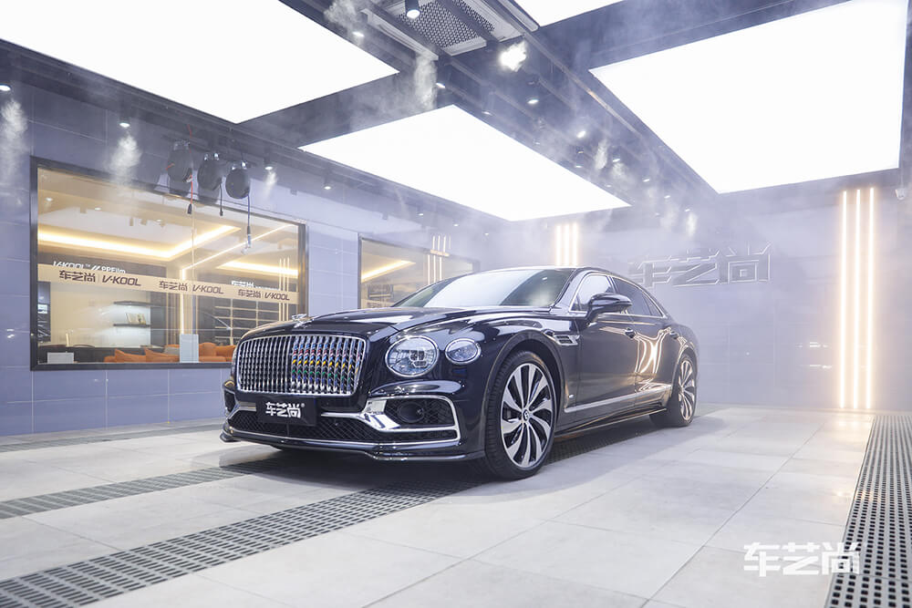 宾利飞驰施工威固漆面保护膜过程展示（三）