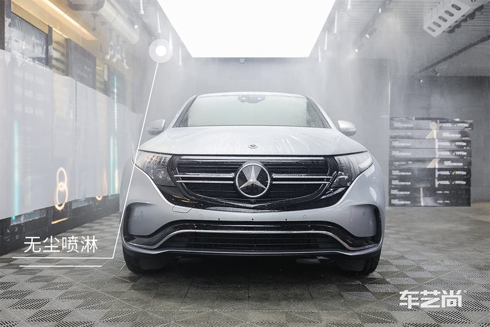 奔驰EQC 时空银 施工威固漆面保护膜过程及效果展示（图二）