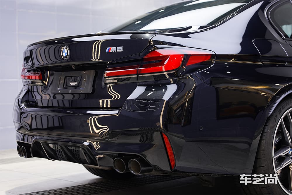 宝马M5黑色施工威固漆面保护膜过程及效果展示（图二四）