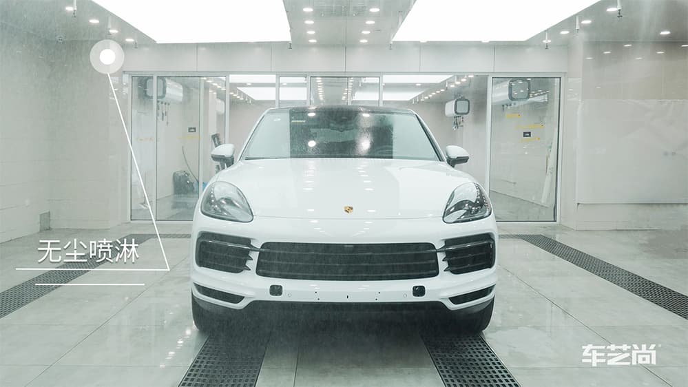 保时捷卡宴白色施工威固漆面保护膜流程及效果展示（图一）