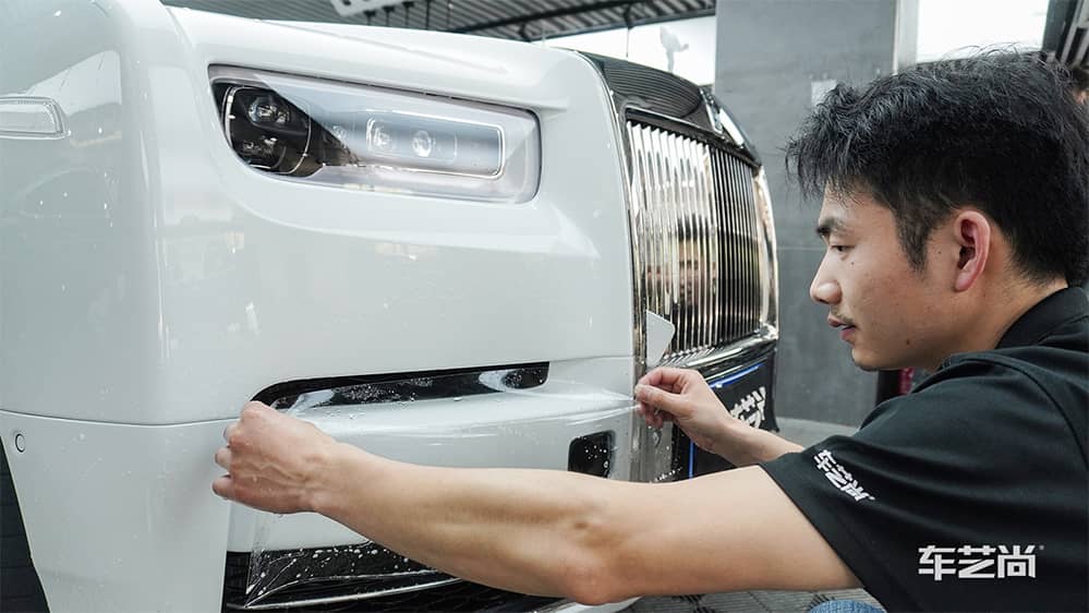 劳斯莱斯幻影白色施工威固漆面保护膜过程及效果展示（图二）