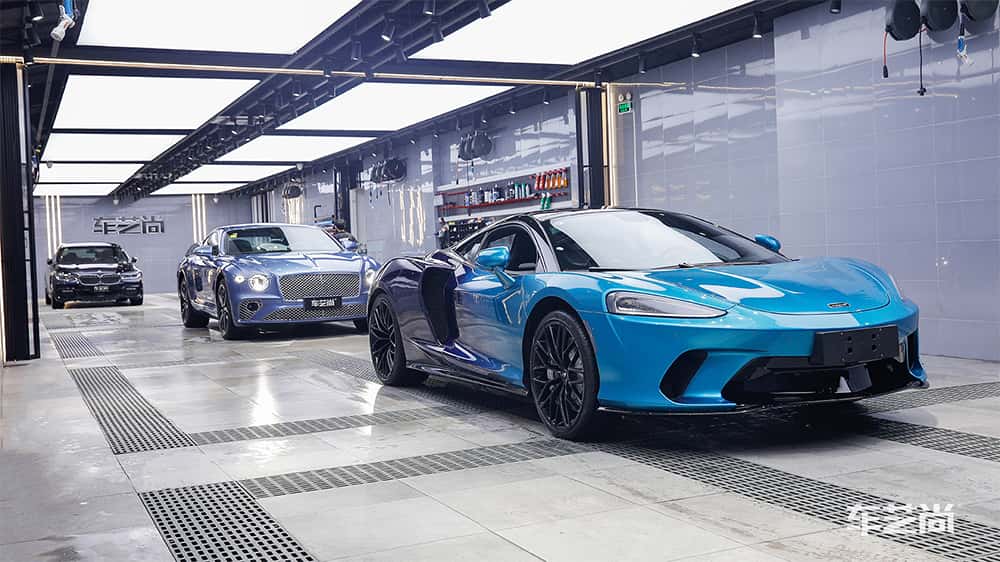 迈凯伦 GT 蓝色施工威固漆面保护膜流程及效果展示（图三三）