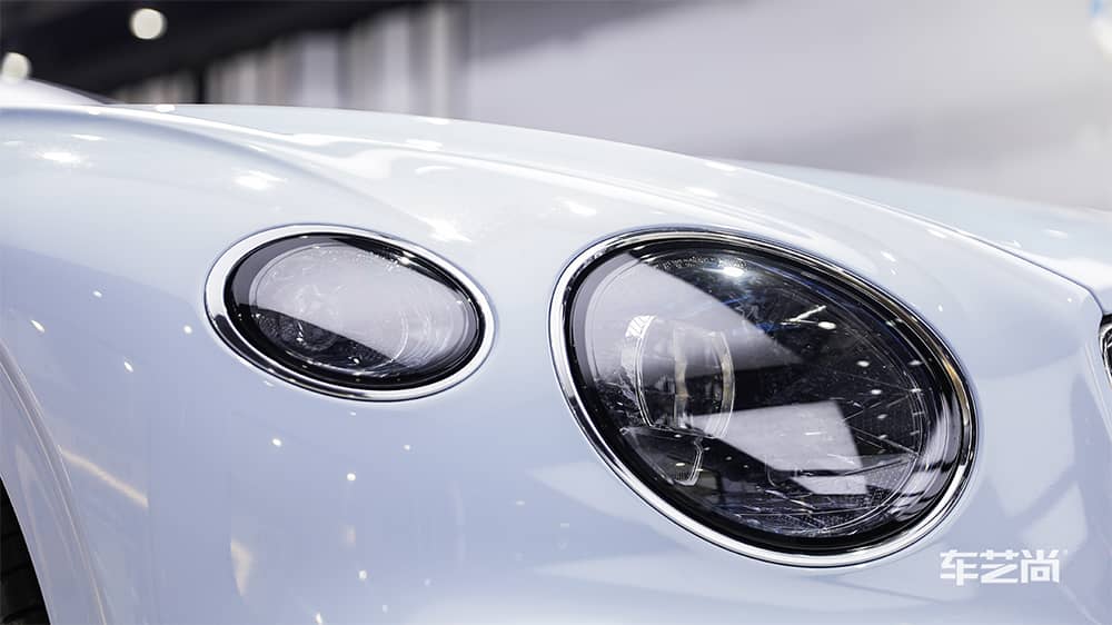 宾利GT蓝色施工威固漆面保护膜流程及效果展示（图三十）