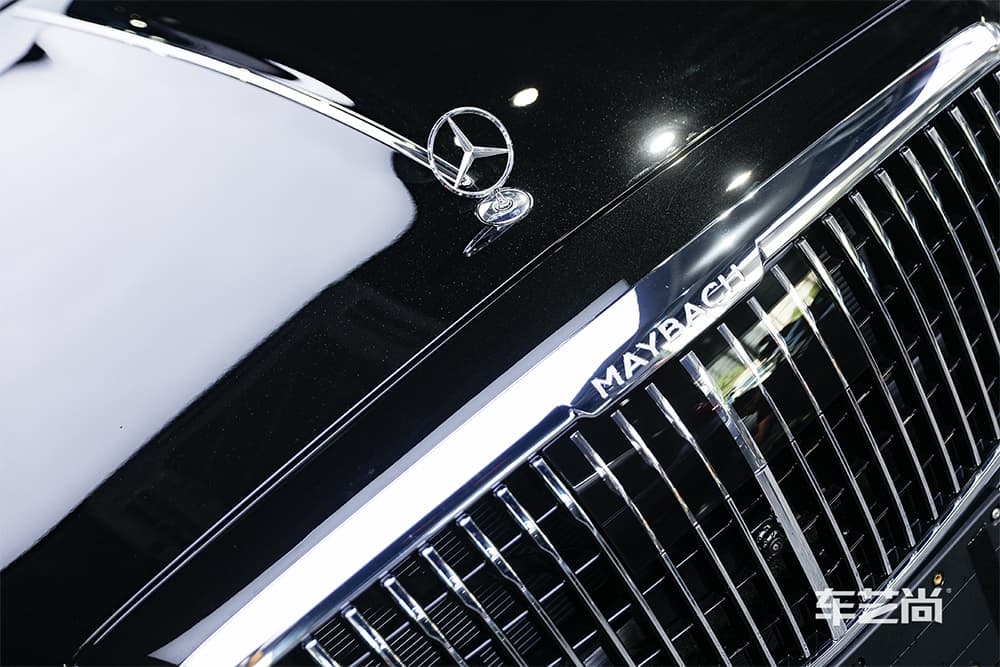 奔驰迈巴赫S480施工威固漆面保护膜过程及效果展示（图二十）