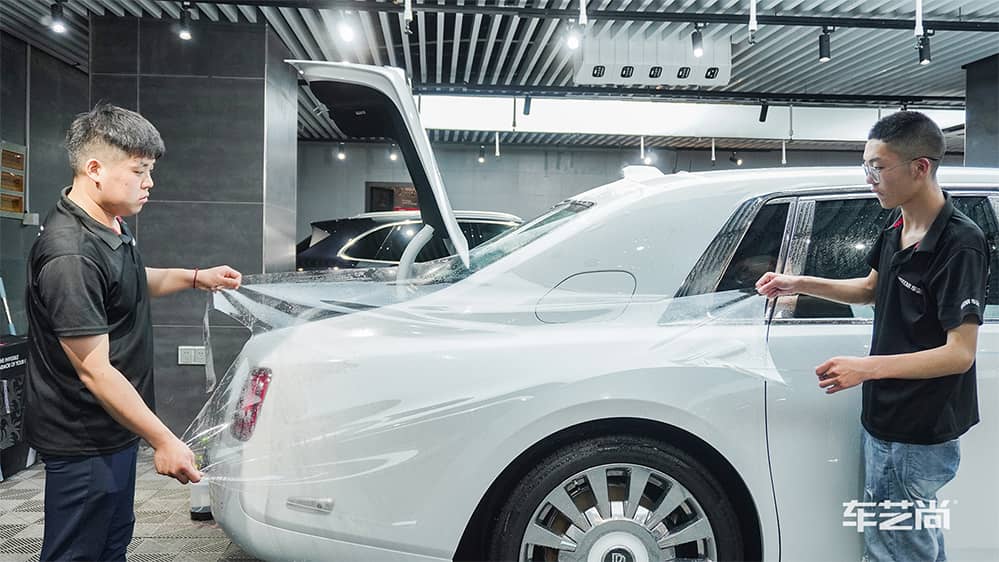 劳斯莱斯幻影白色施工威固漆面保护膜过程及效果展示（图八）