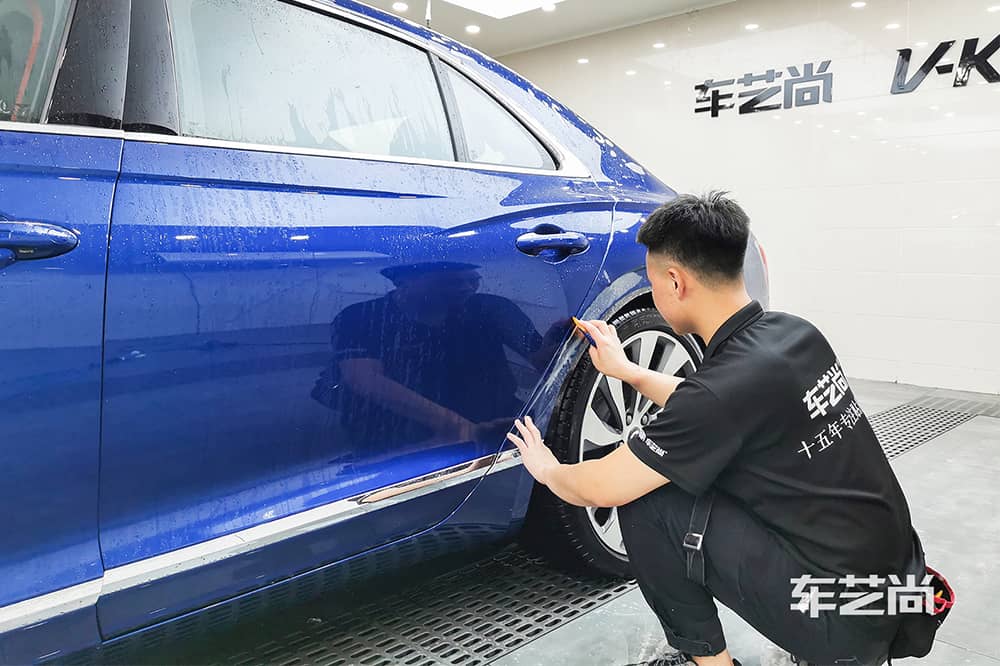 宾利飞驰蓝色施工威固漆面保护膜流程及效果展示（图一一）