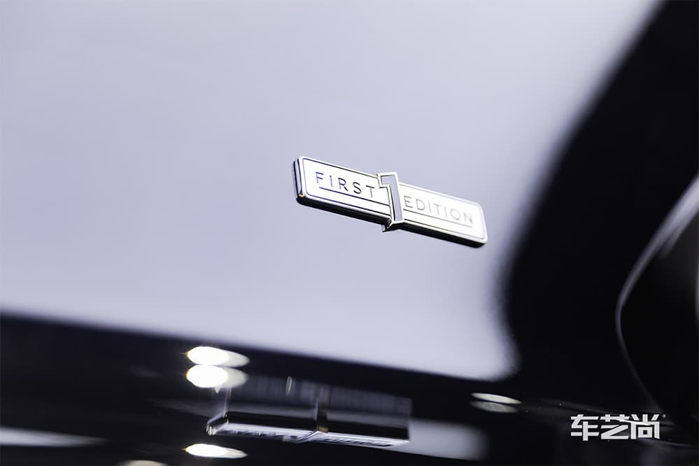 宾利飞驰施工Llumar龙膜隐形车衣过程及效果展示（图五）