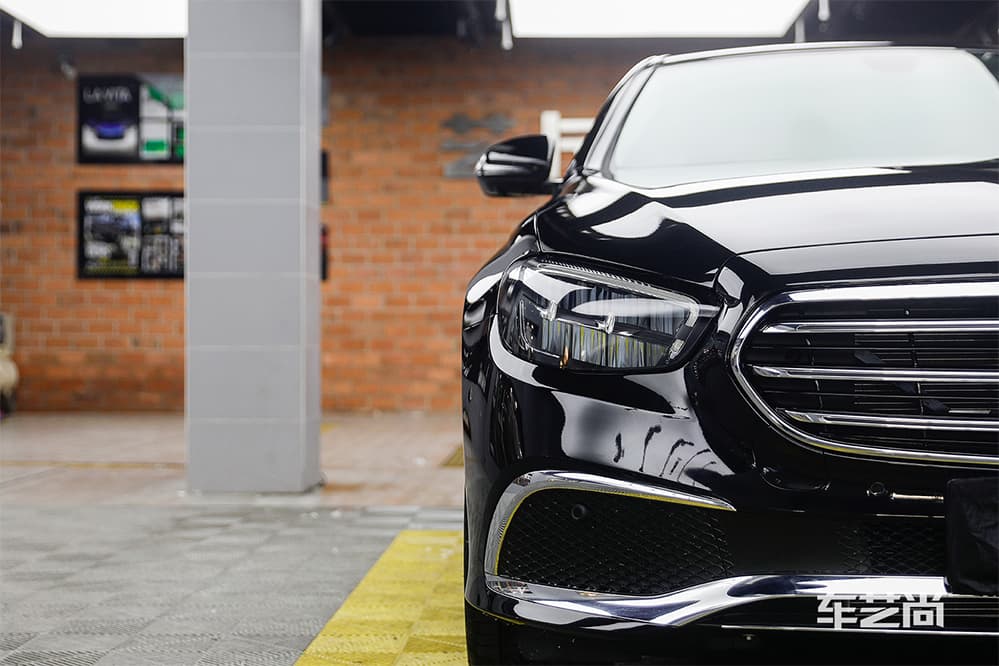 奔驰E300L黑色施工ROLIPS隐形车衣流程及效果展示（图三四）