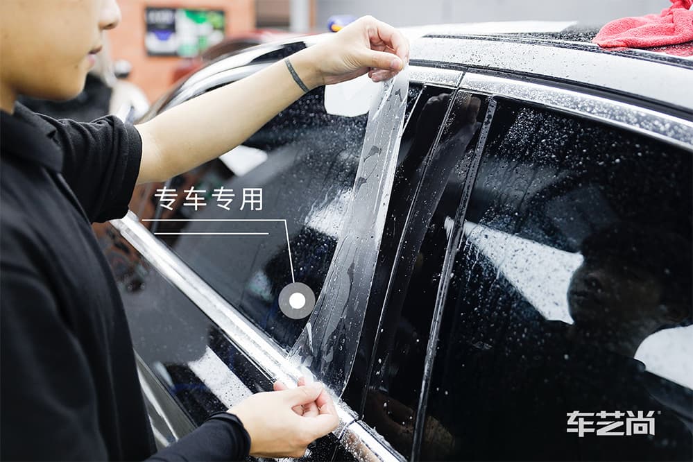 奔驰E300L黑色施工ROLIPS隐形车衣流程及效果展示（图九）