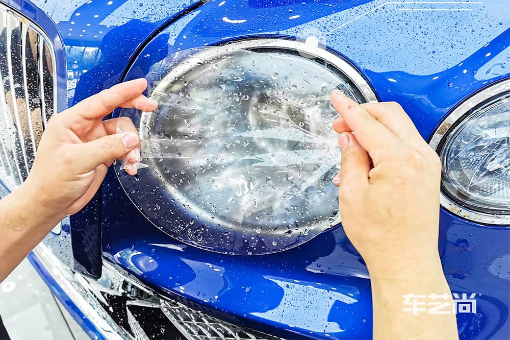 宾利飞驰蓝色施工威固漆面保护膜流程及效果展示（图七）